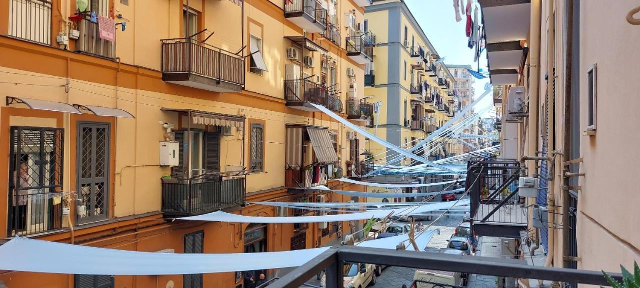 Appartamento A Cas' E Mari Naples Exterior photo